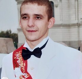 Максим